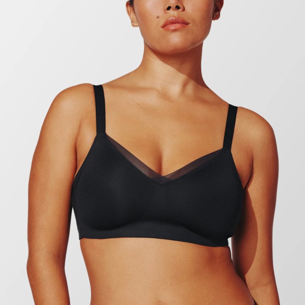 ThirdLove Wireless Crossover Minimizer Bra